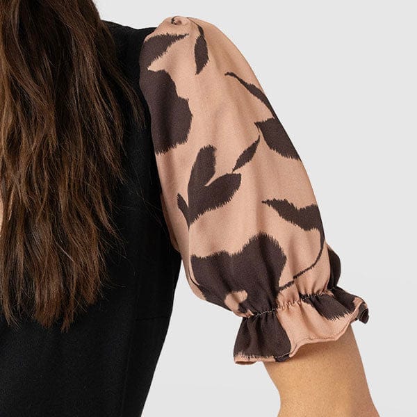 Puffed Sleeves