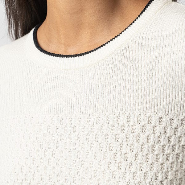 Neckline Detail