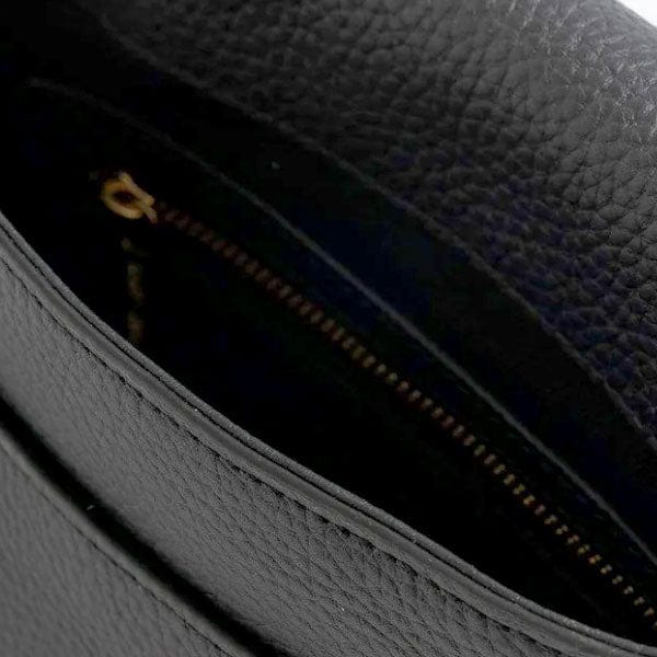 Internal Pockets
