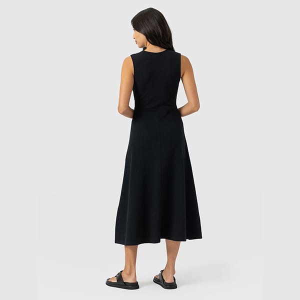 Fit-and-Flare Shape