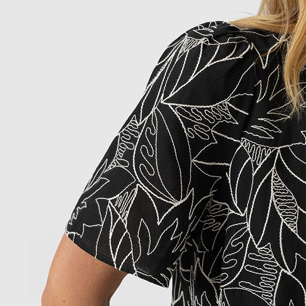 Puffed Sleeves