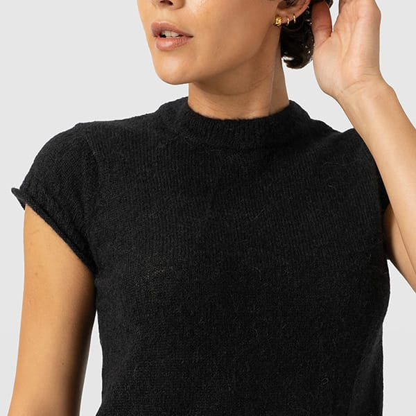 Structured Rib Trims