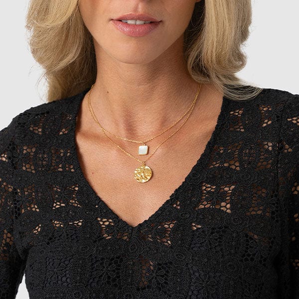 V Neckline