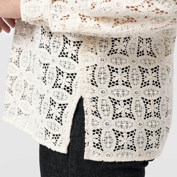 V Neckline