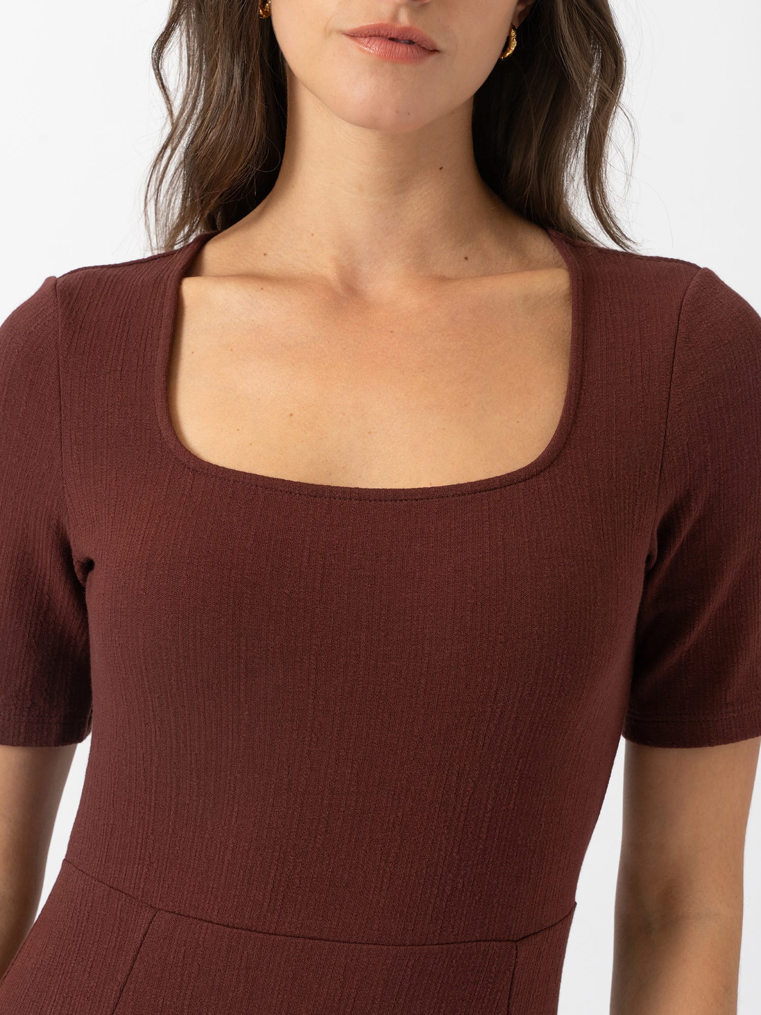 Akia Short Sleeve Dress - Maroon Textured - Women's Dresses | Saint and Sofia® EU