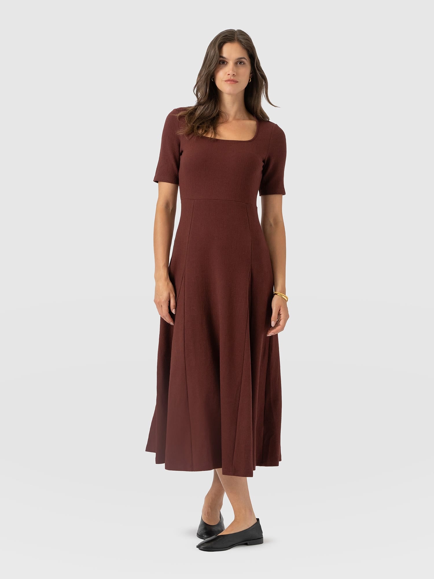 Akia Short Sleeve Dress - Maroon Textured - Women's Dresses | Saint and Sofia® EU