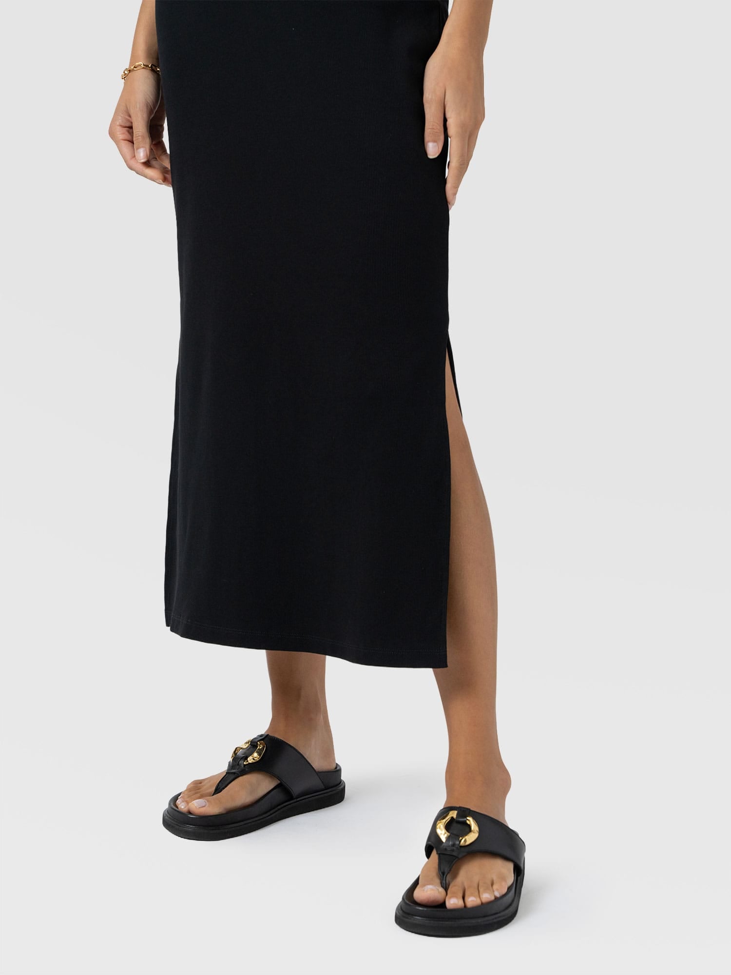 Andie Sleeveless V Neck Dress - Black Lace - Women's Dresses | Saint + Sofia® EU
