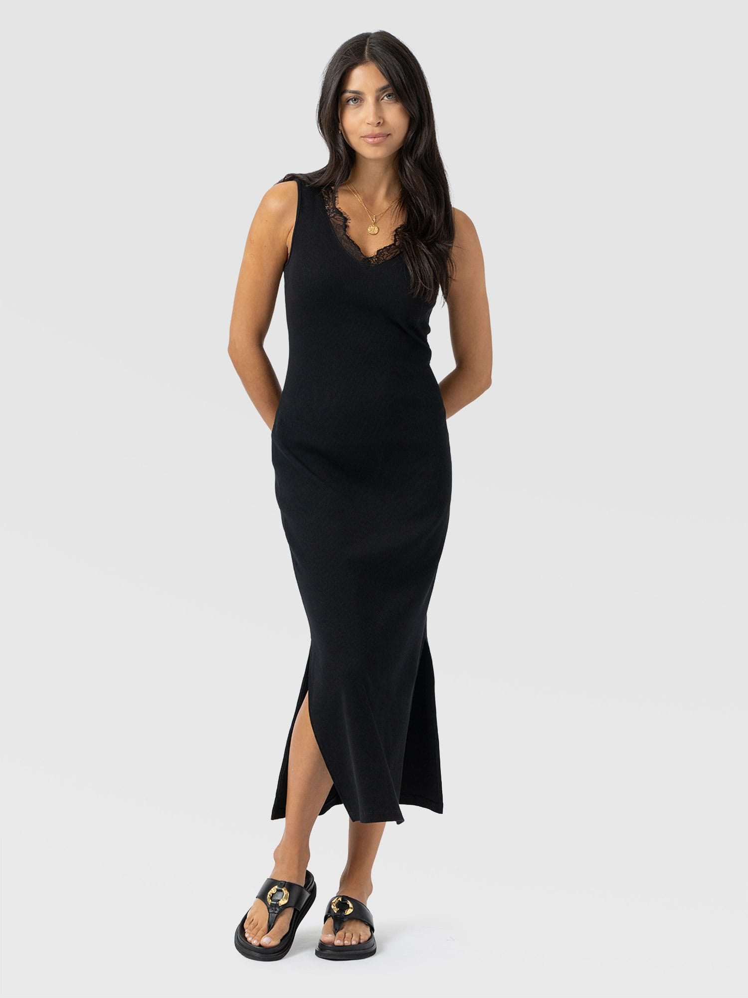 Andie Sleeveless V Neck Dress - Black Lace - Women's Dresses | Saint + Sofia® EU