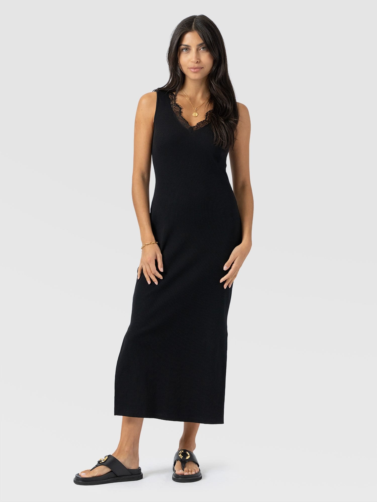 Andie Sleeveless V Neck Dress - Black Lace - Women's Dresses | Saint + Sofia® EU