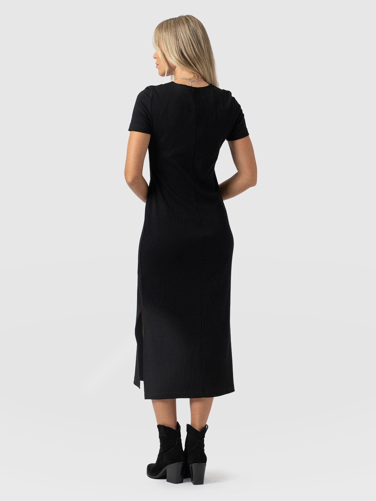 Andie V Neck Dress - Black Lace - Women's Dresses | Saint + Sofia® EU