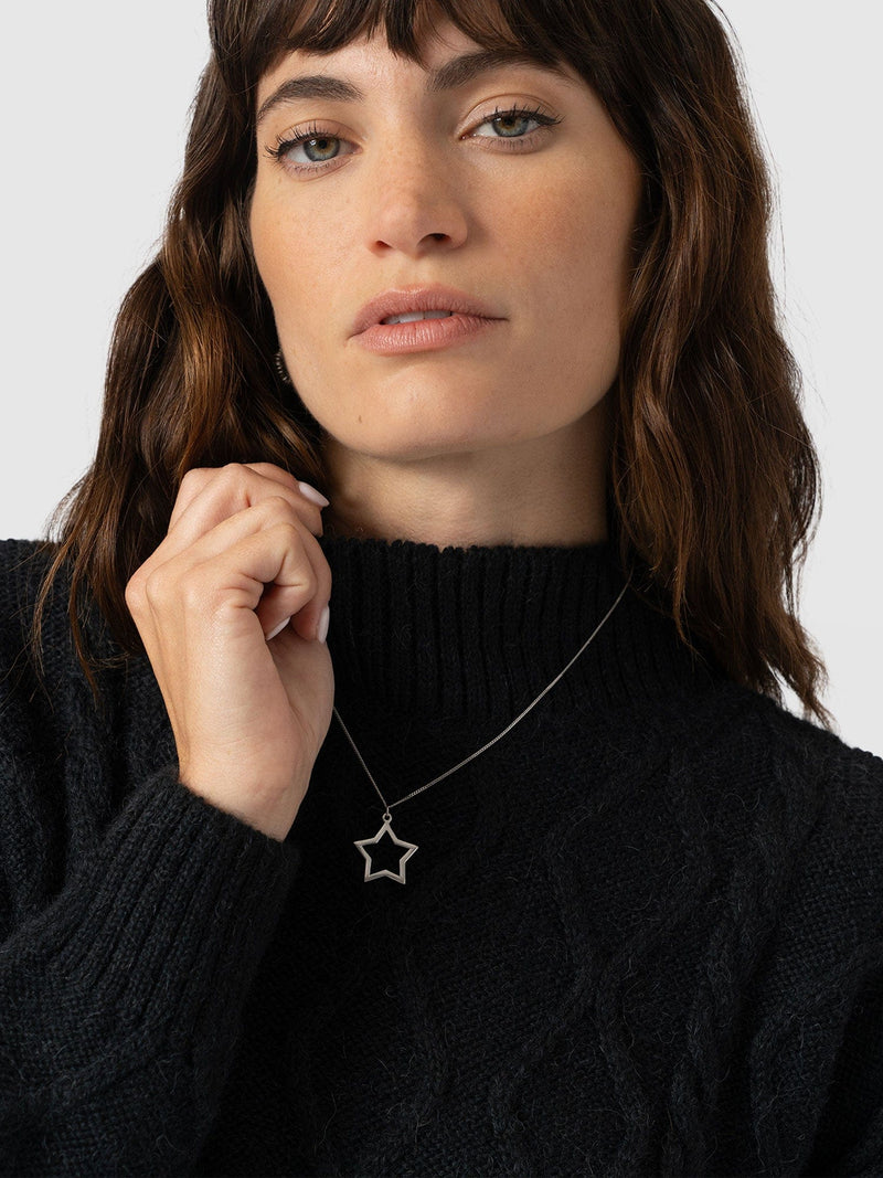 Arden Mock Shirt Jumper - Black - Women's Knitwears | Saint + Sofia® EU
