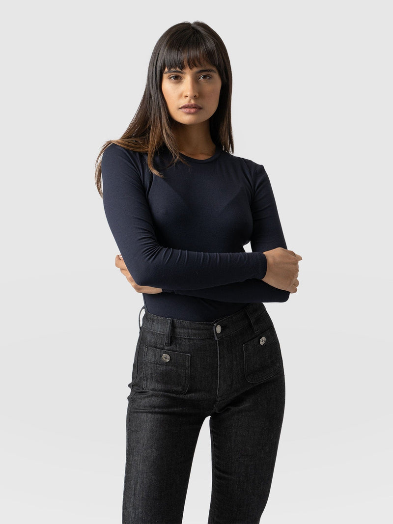 Austen Crew Neck Tee Navy - Women's T-Shirt | Saint and Sofia® EU