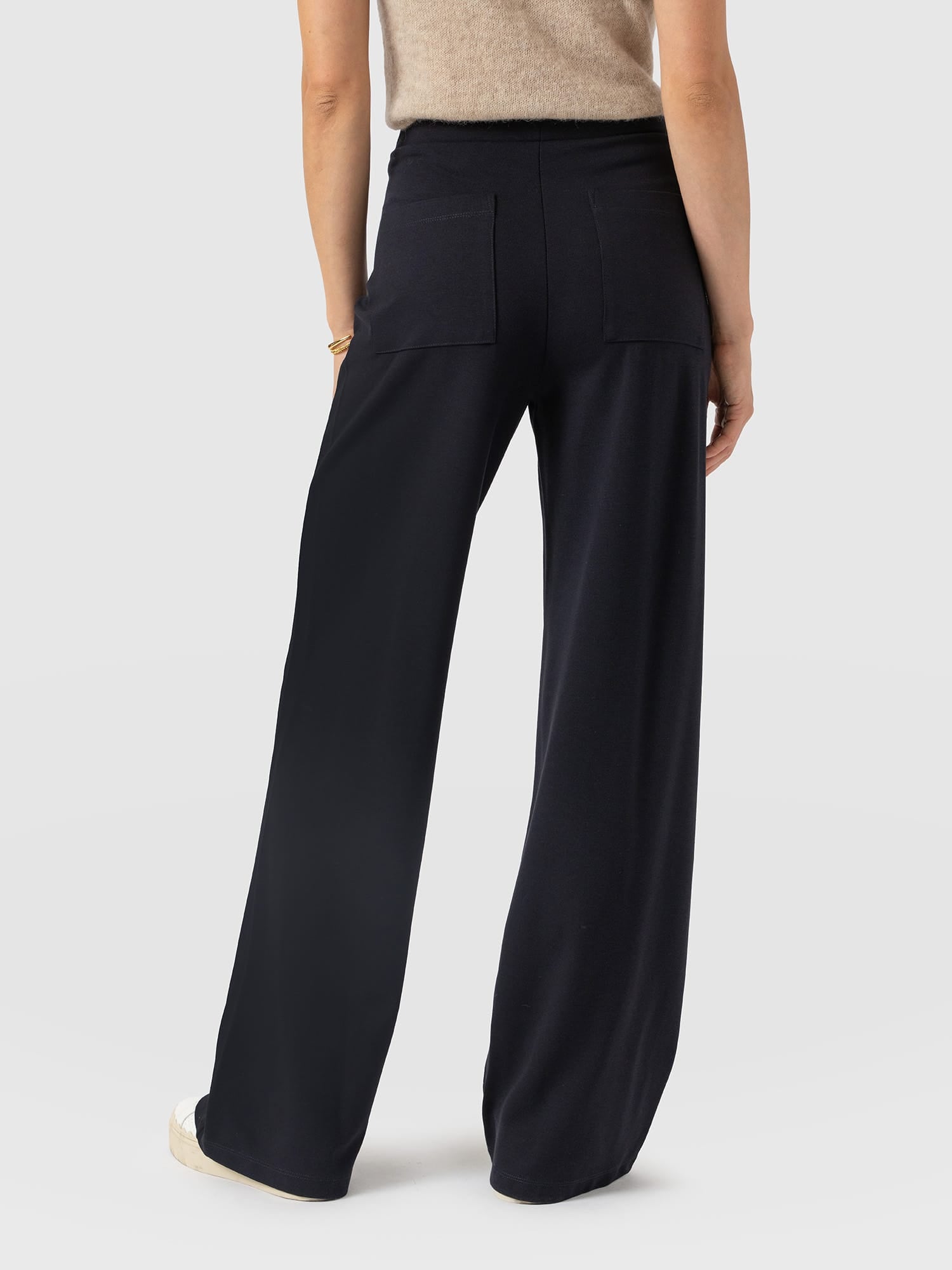 Averie Wide Leg Pant - Navy - Women's Trousers | Saint and Sofia® EU