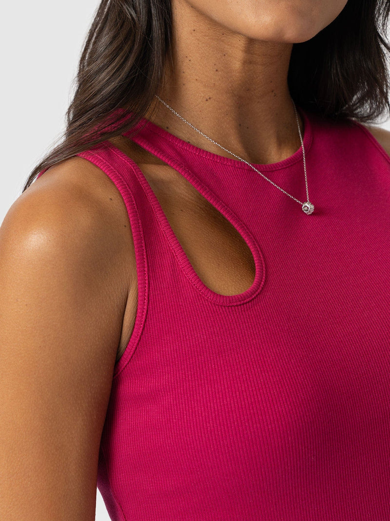 Axel Cut Out Dress - Fuchsia Pink - Women's Dresss | Saint + Sofia® EU