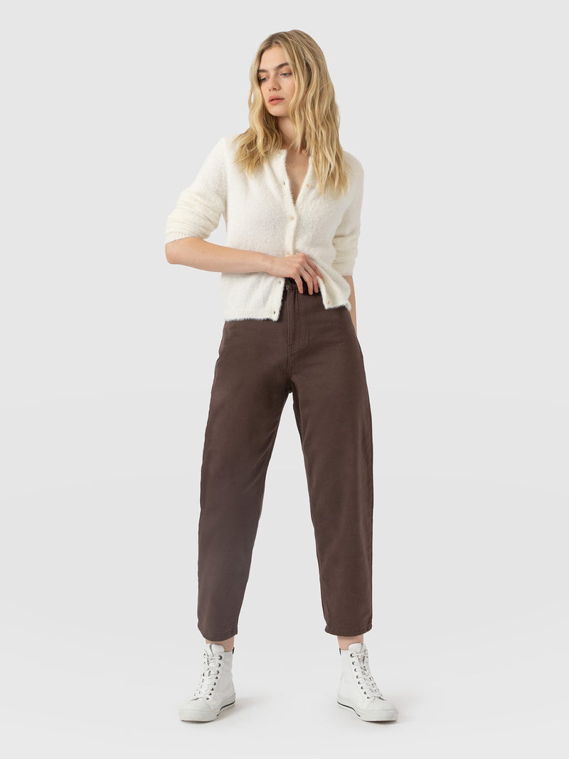 Barrel Leg Jean - Brown - Women's Jeans | Saint and Sofia® EU