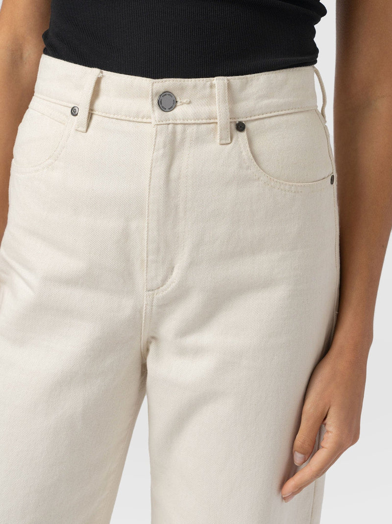 Barrel Leg Jean - Cream - Women's Denims | Saint + Sofia® EU