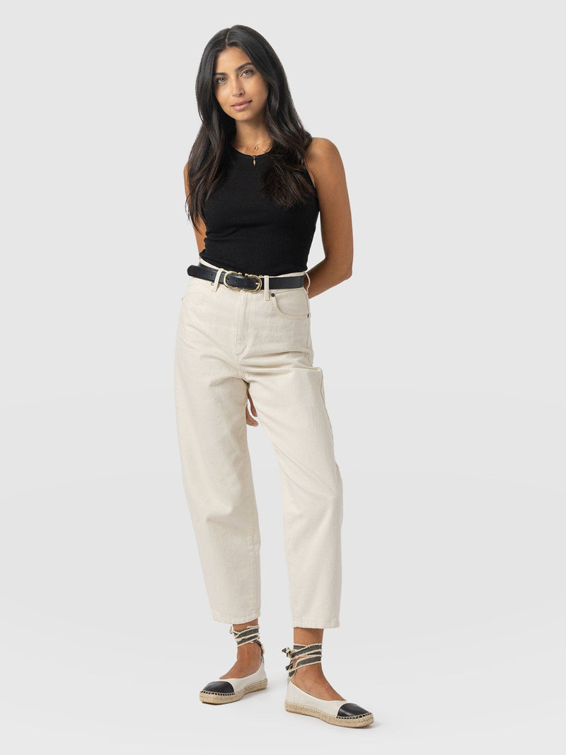Barrel Leg Jean - Cream - Women's Denims | Saint + Sofia® EU