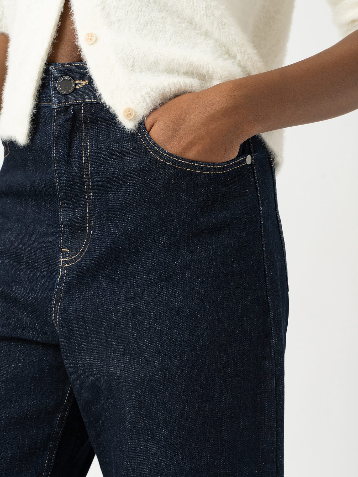 Barrel Leg Jean - Indigo - Women's Jeans | Saint and Sofia® EU