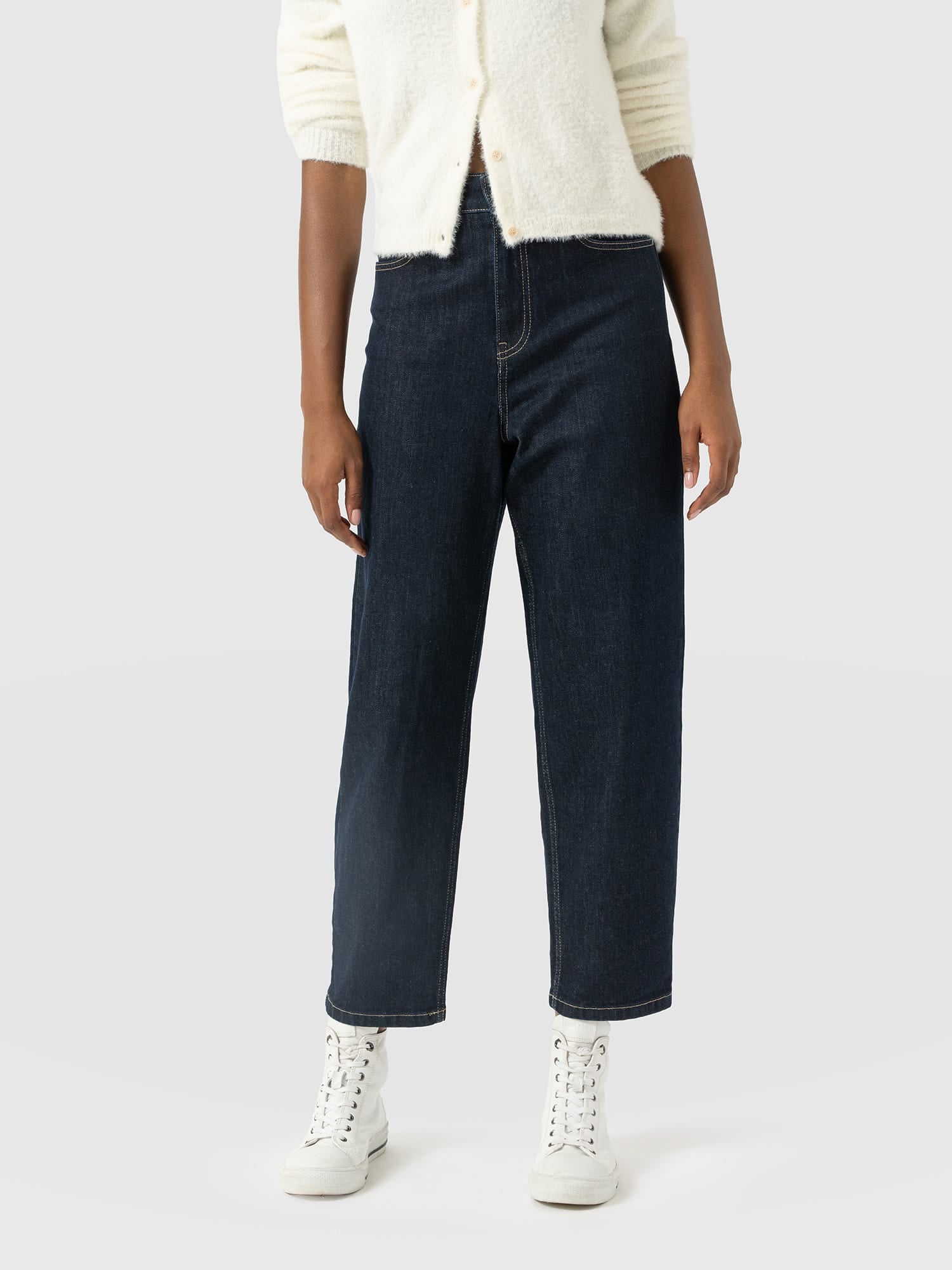Barrel Leg Jean - Indigo - Women's Jeans | Saint and Sofia® EU