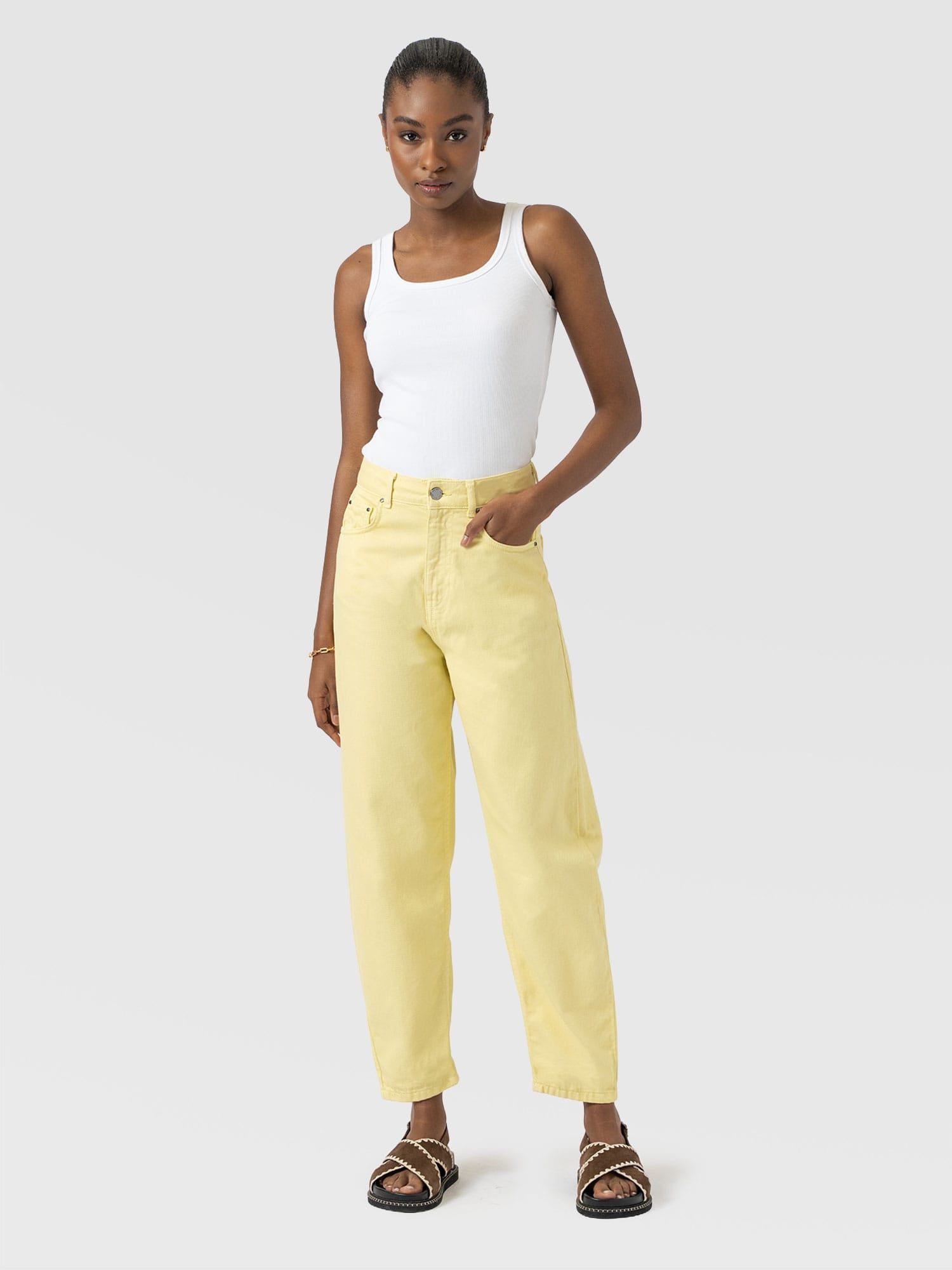 Barrel Leg Jean - Yellow - Women's Jeans | Saint + Sofia® EU