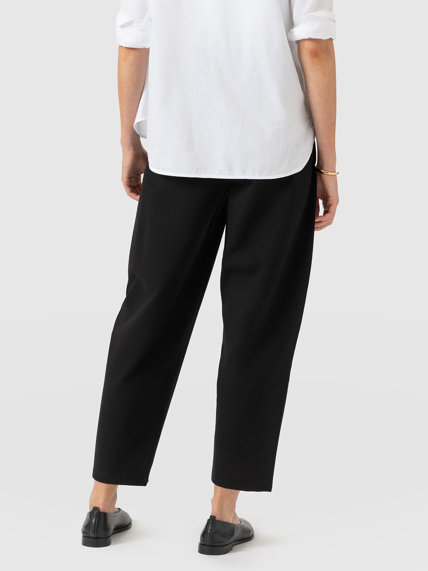 Barrel Leg Jersey Pant - Black - Women's Trousers | Saint and Sofia® EU