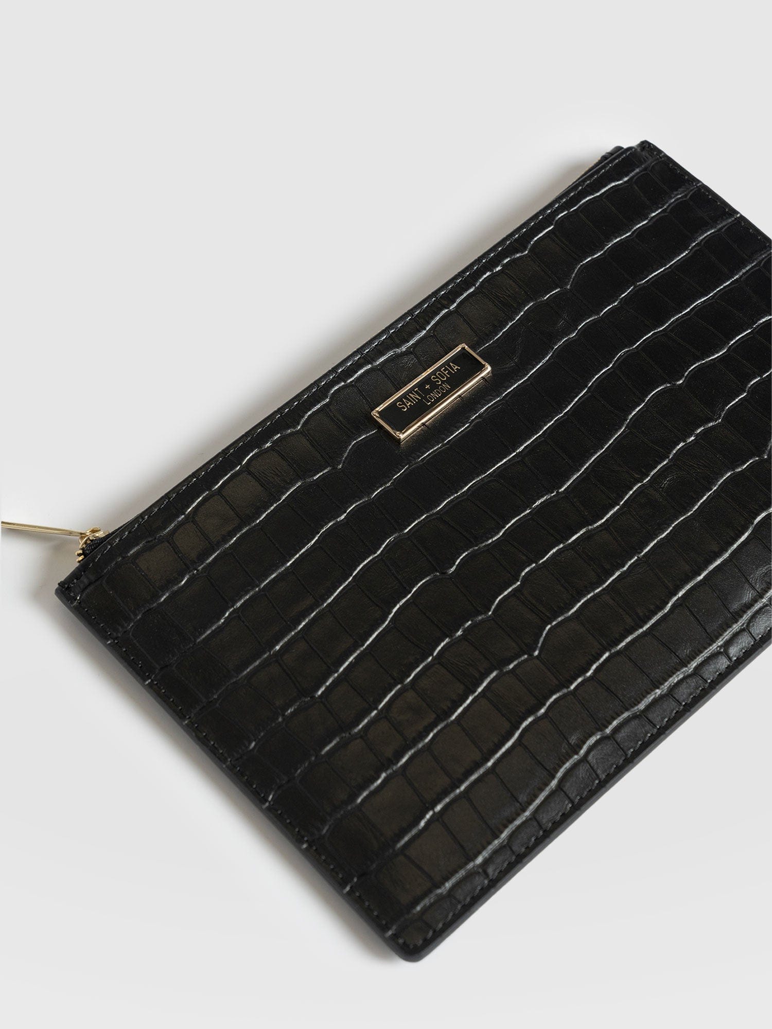 Beauty Pouch Black Croc - Women's Travel Accessories | Saint + Sofia® EU