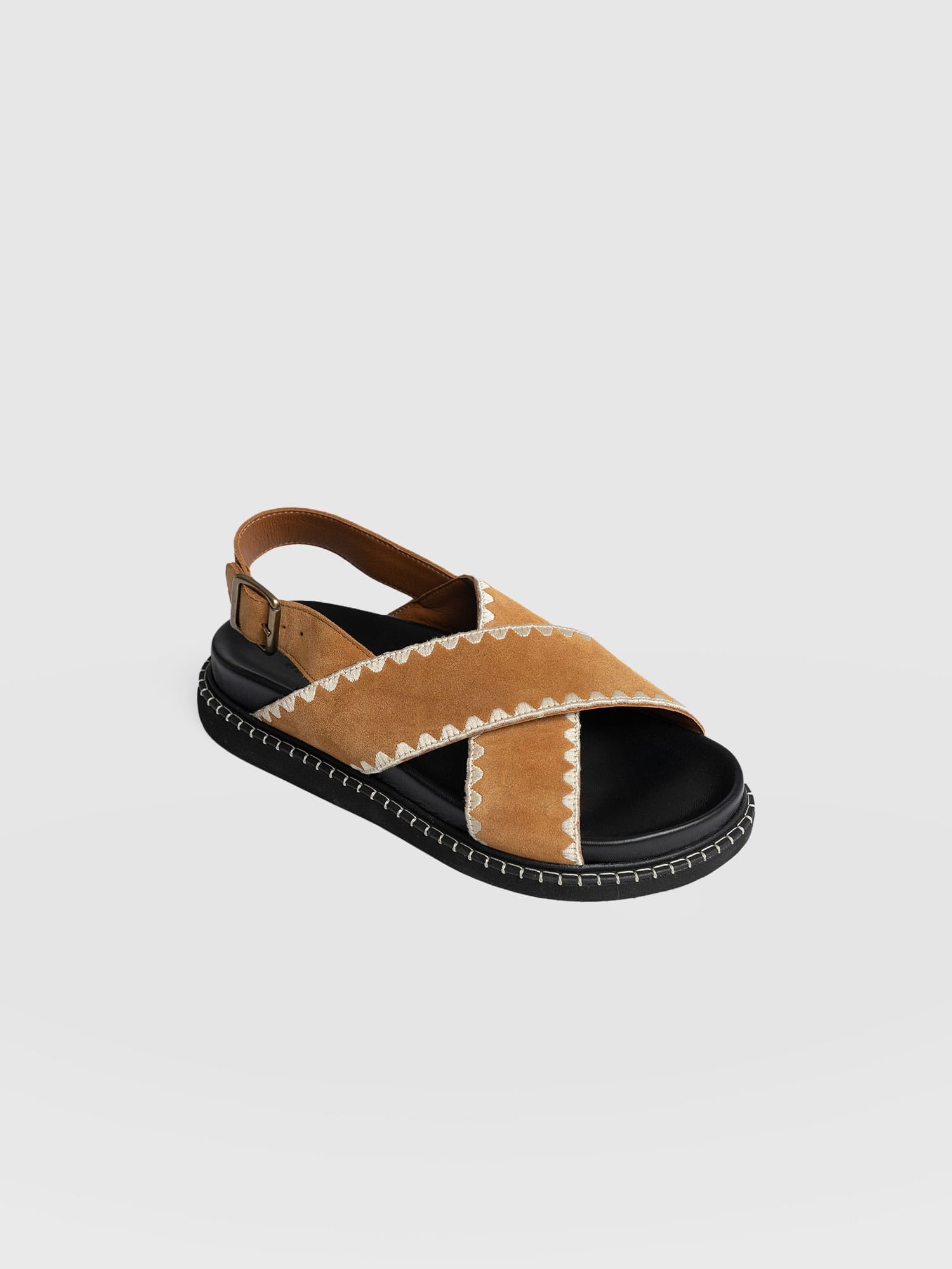 Bonnie Cross Over Sandals - Tan - Women's Shoes | Saint + Sofia® EU