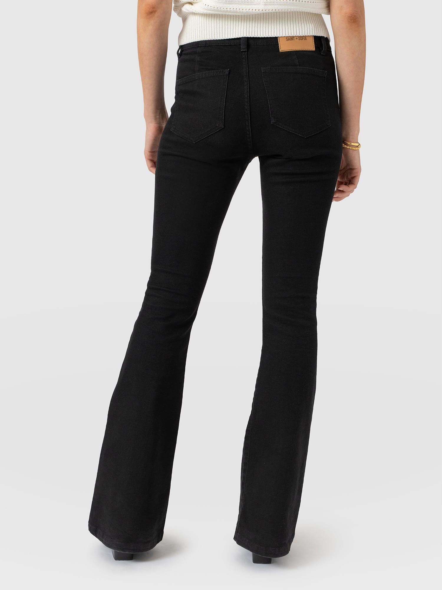 Bowie Stretch Flare Jeans Jet Black - Women's Jeans | Saint and Sofia® EU