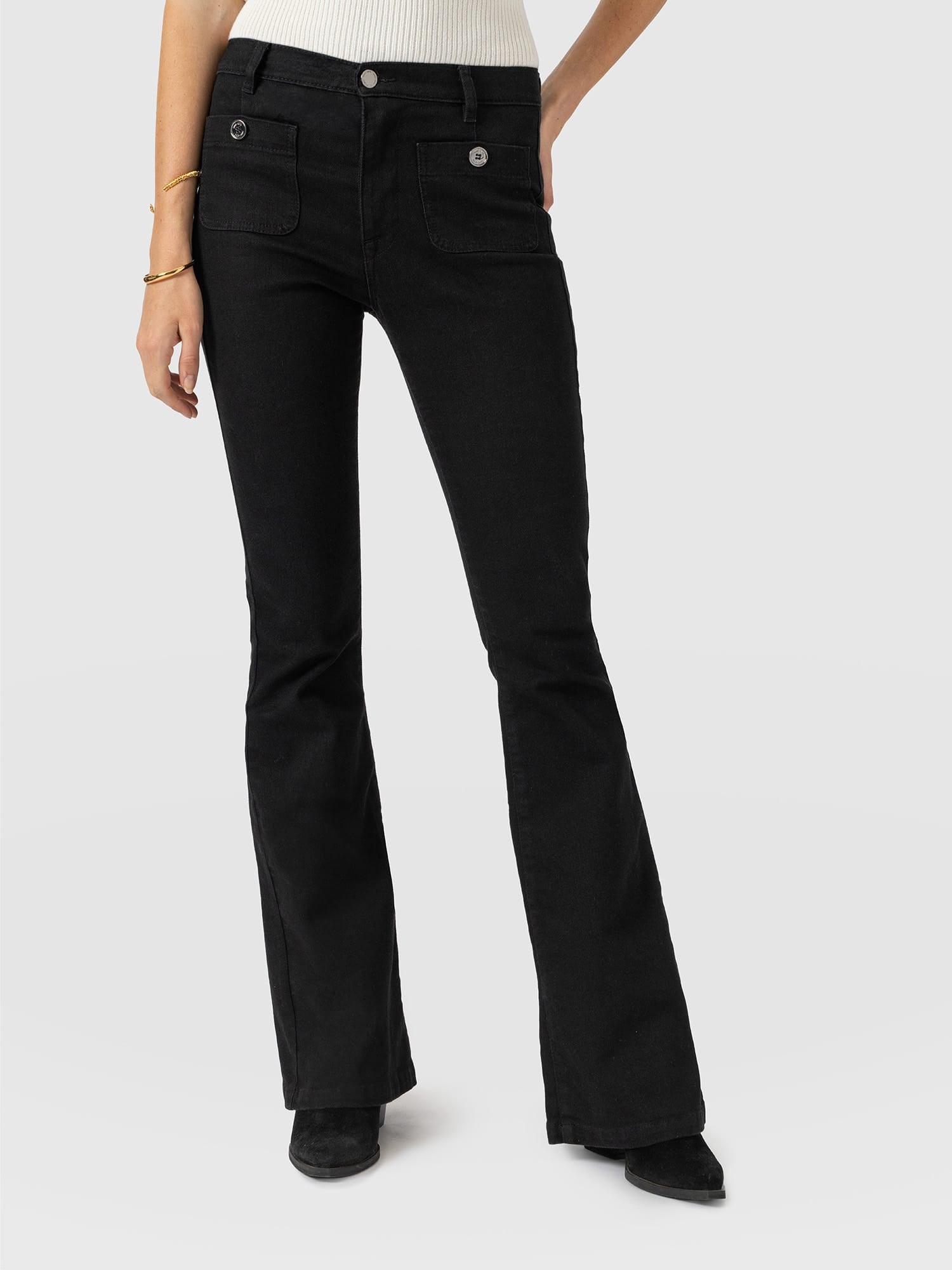 Bowie Stretch Flare Jeans Jet Black - Women's Jeans | Saint and Sofia® EU