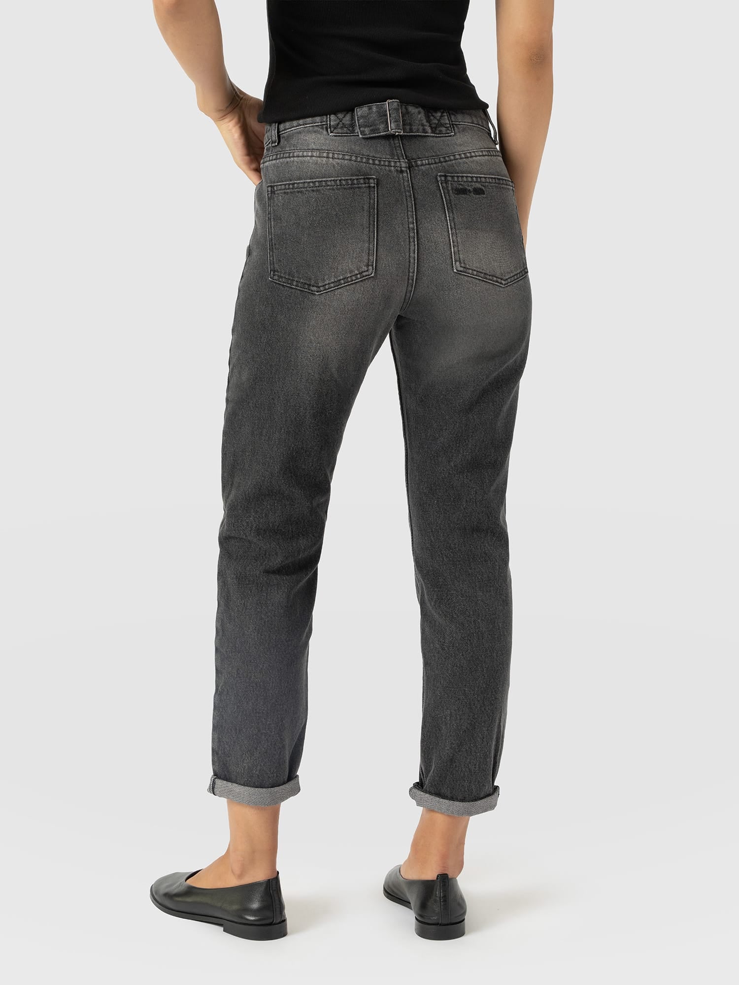 Boyfriend Jeans Black - Women's Jeans | Saint and Sofia® EU