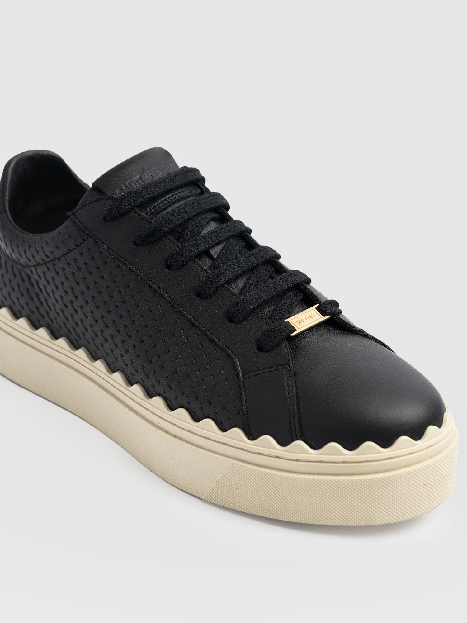 Brook Scallop Trainer Black - Women's Trainers | Saint + Sofia® EU