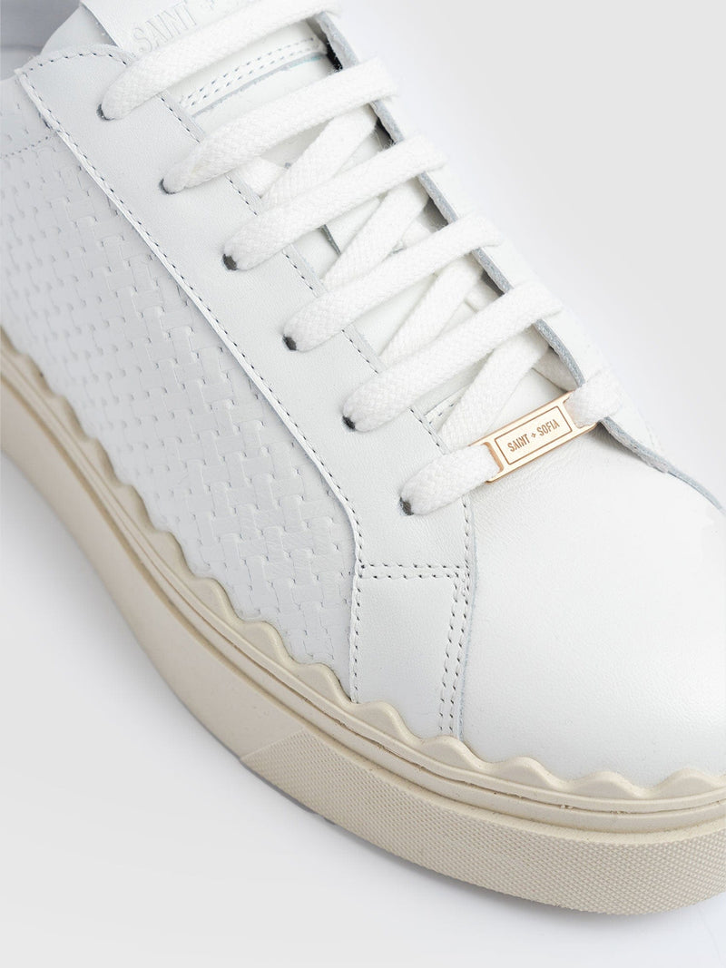 Brook Scallop Trainer - White