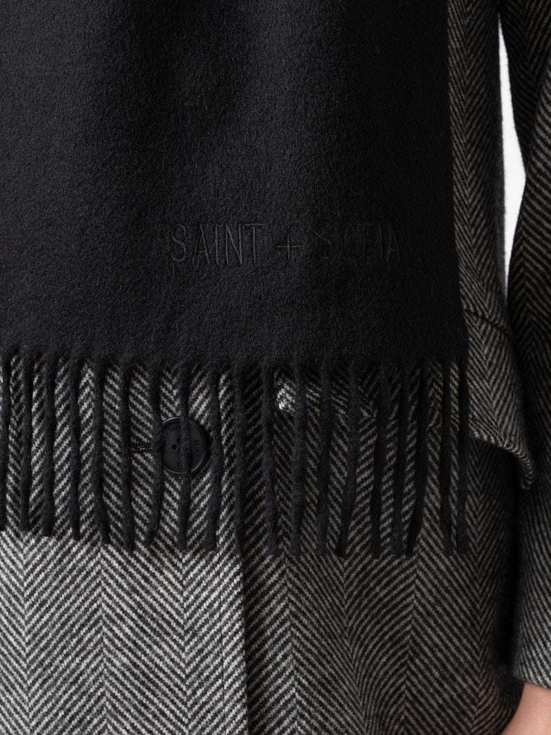 Cashmere Scarf Black - Women's Scarf | Saint + Sofia® EU