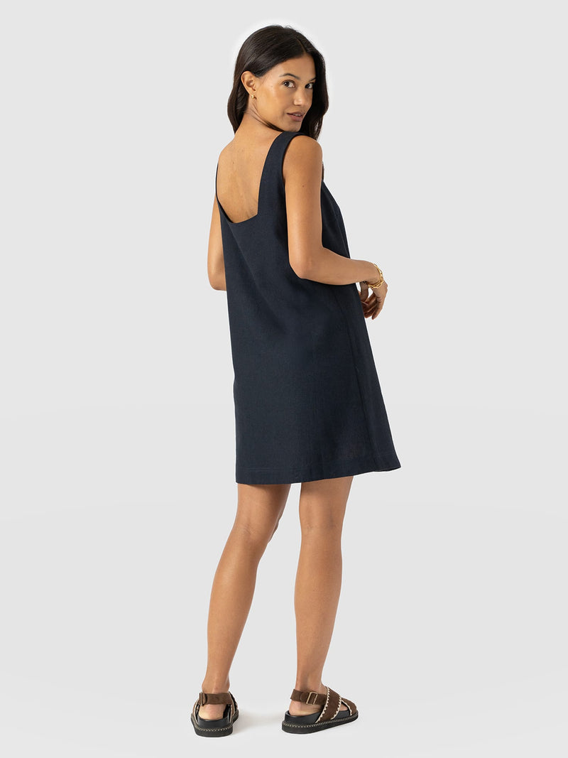 Corinne Linen Cami Dress - Navy - Women's Dresses | Saint + Sofia® EU