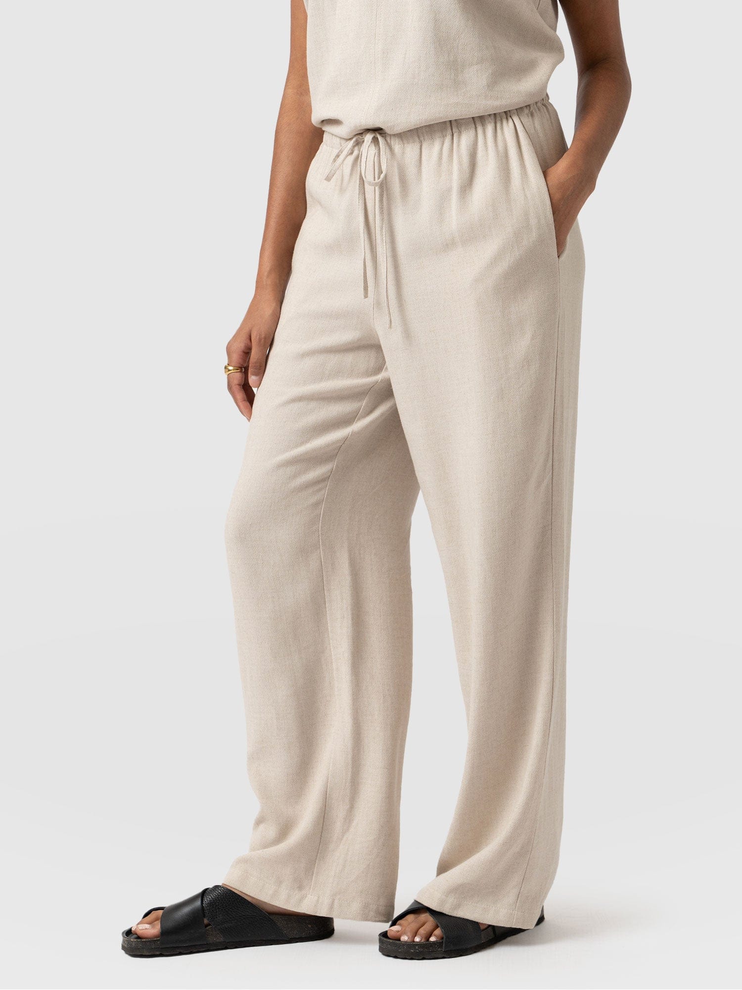 Corinne Pant Oatmeal - Women's Culottes | Saint and Sofia® EU