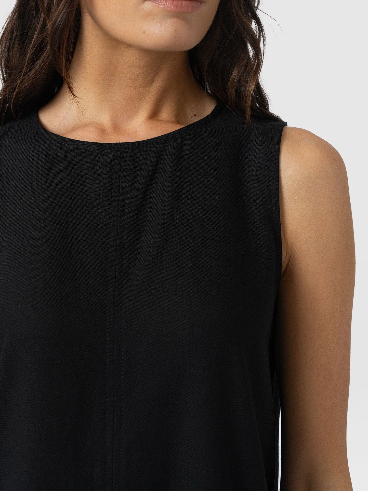 Corinne Linen Shift Dress - Black - Women's Dresses | Saint and Sofia® EU