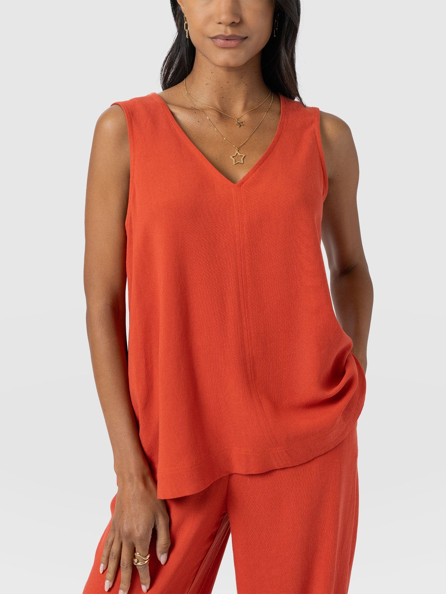Corinne V Neck Tunic - Burnt Orange - Women's T-shirts | Saint + Sofia® EU