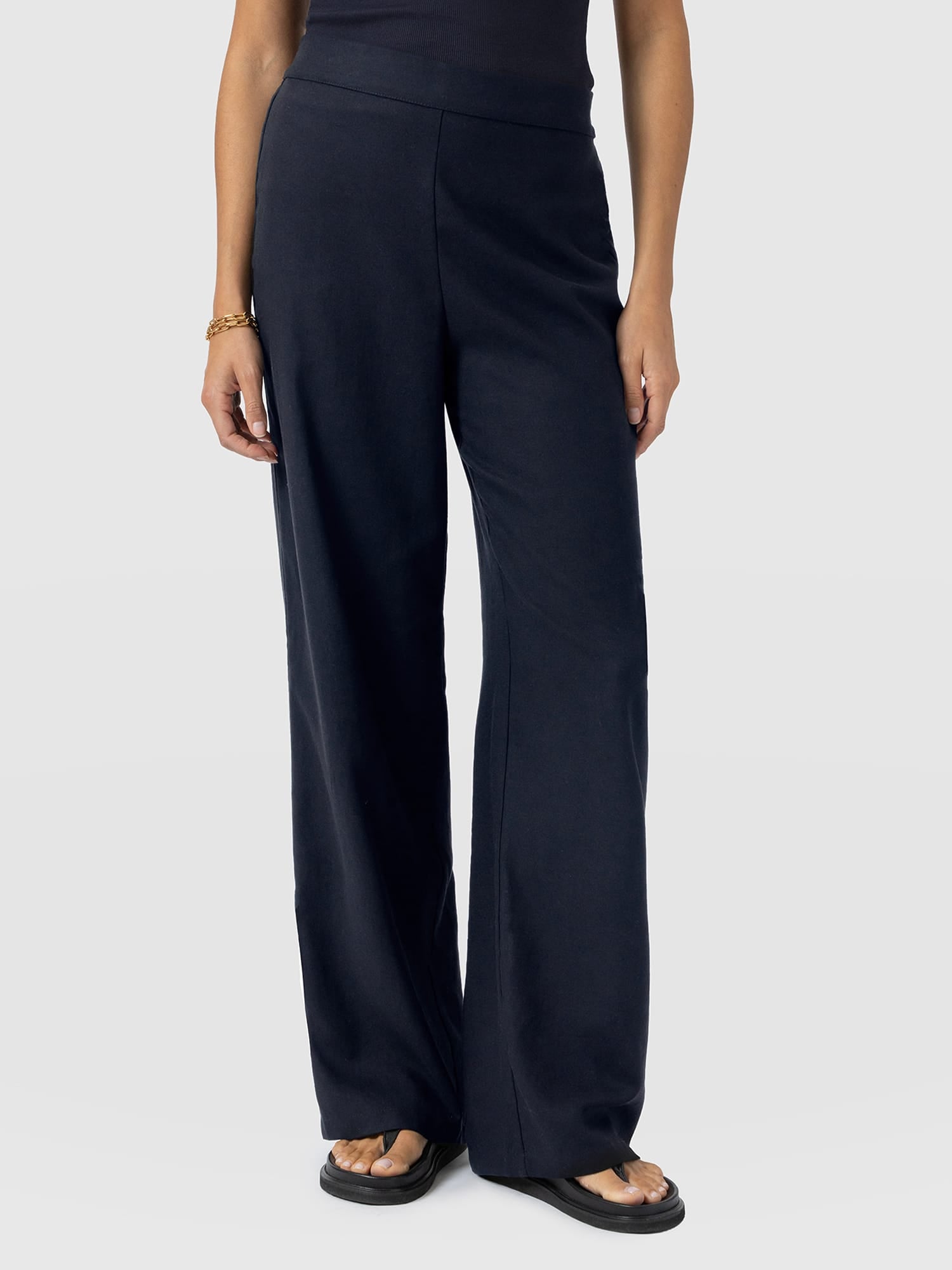 Corinne Wide Leg Linen Pant - Navy - Women's Trousers | Saint + Sofia® EU