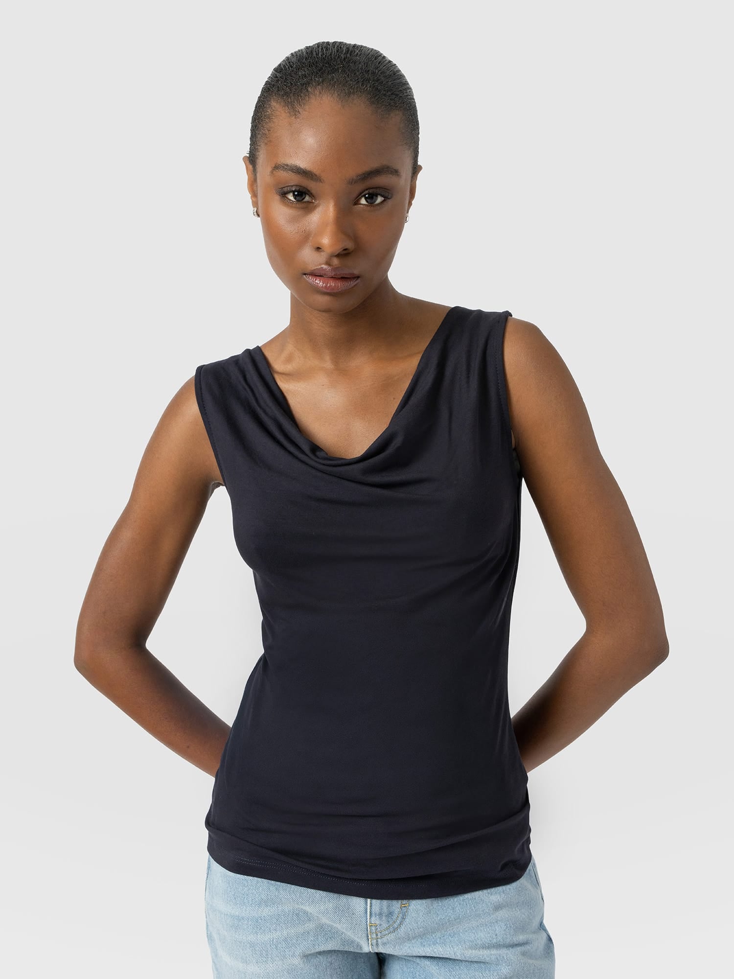 Cowl Neck Cami Navy - Women's T-Shirts | Saint and Sofia® EU