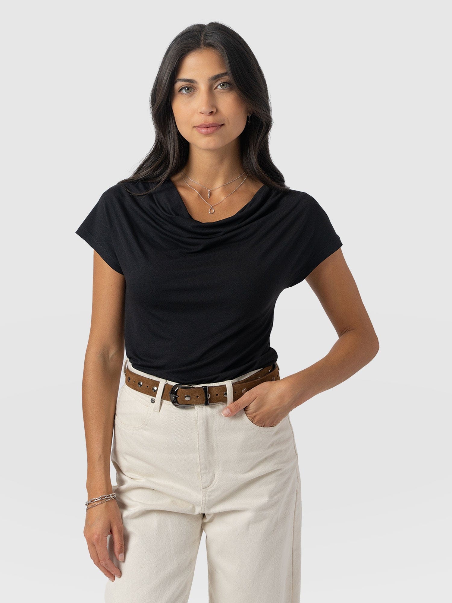 Cowl Neck Tee Black - Women's T-Shirts | Saint + Sofia® EU
