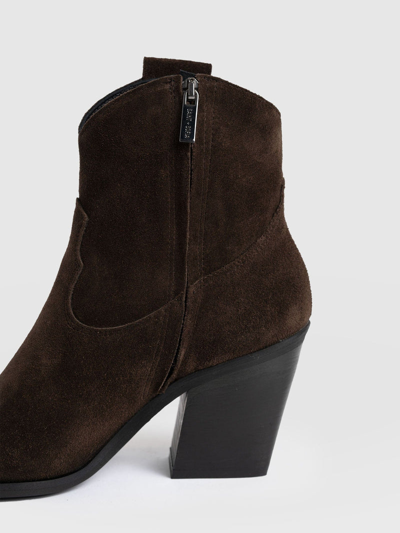 Dallas Mid Boot - Chocolate - Women's Shoes | Saint + Sofia® EU