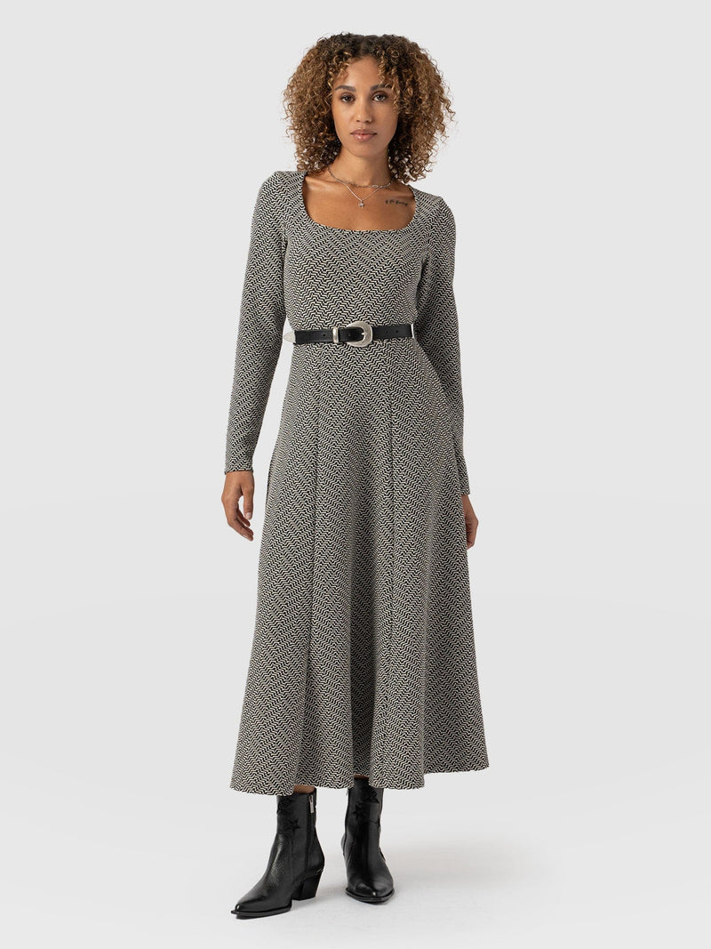 Darcey Flared Dress Cream Lurex - Women's Dresses | Saint and Sofia® EU