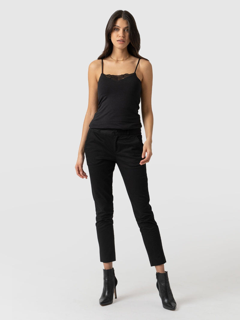 Eden Chino Black - Women's Trousers | Saint + Sofia® EU