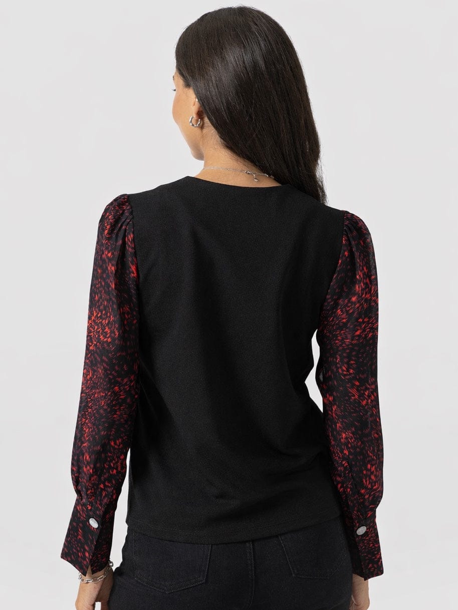 Ella Zip Up Top - Red Fade Spot - Women's T-shirts | Saint and Sofia® EU