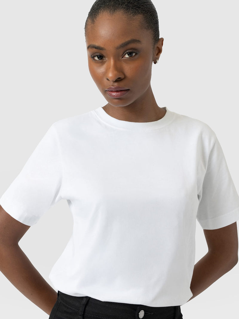 Finsbury Crew Neck Tee White - Women's T-Shirts | Saint and Sofia® EU