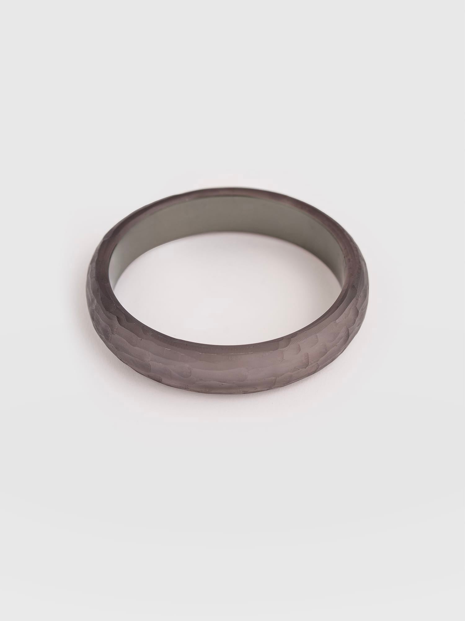 Hammered Bangle - Grey - Women's Jewellers | Saint and Sofia® EU