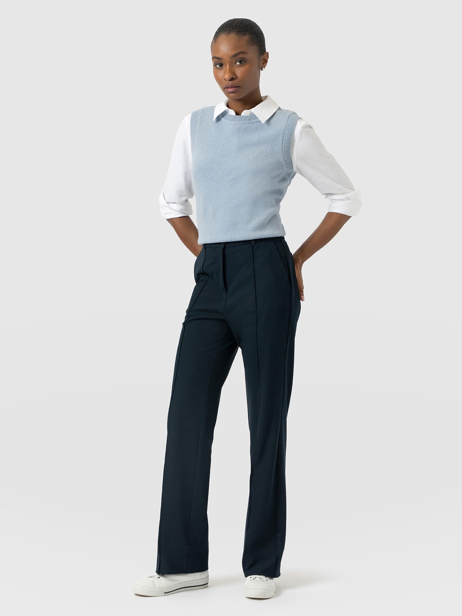 Harlow Straight Leg Pant - Navy - Women's Trousers | Saint and Sofia® EU