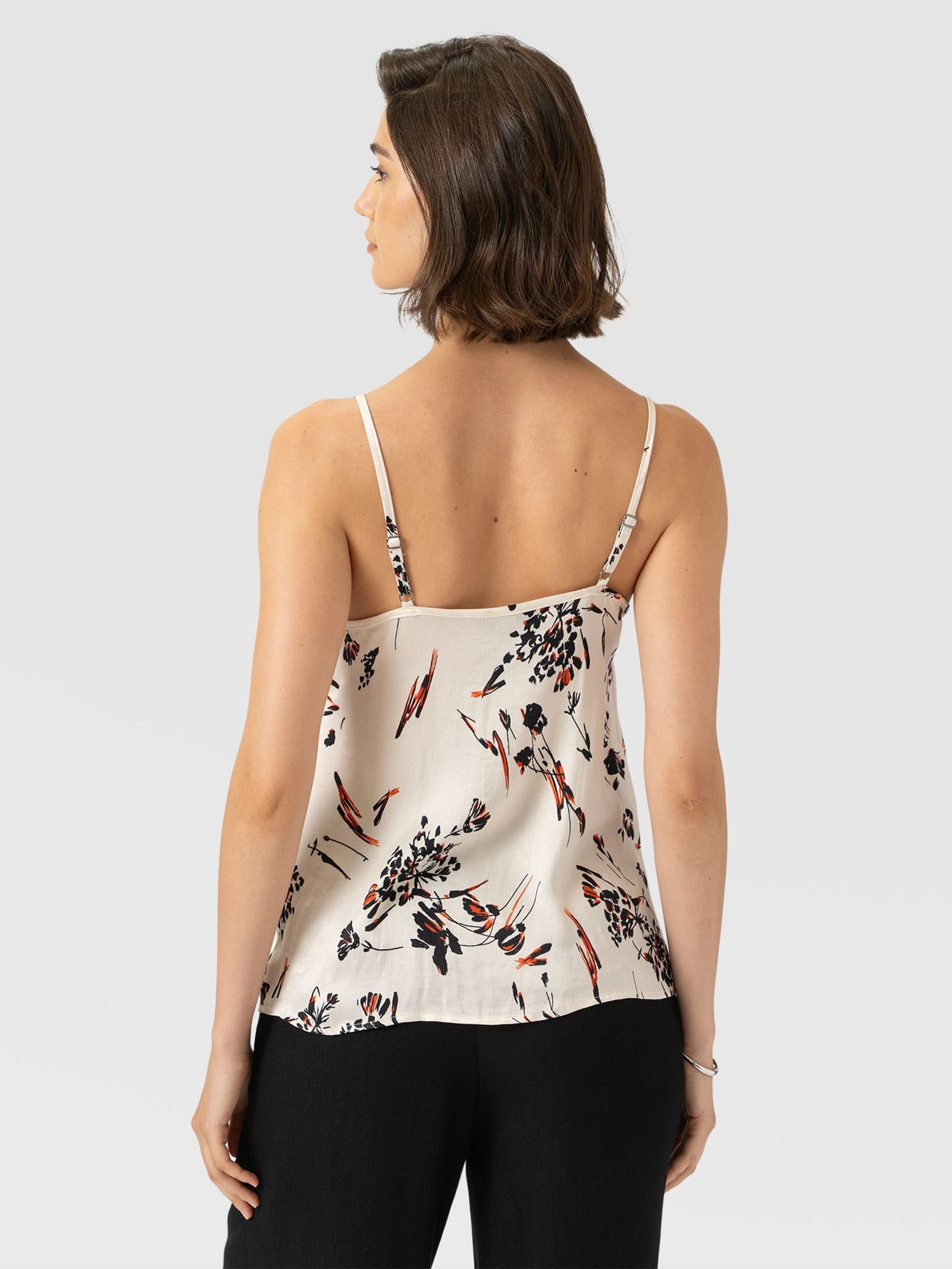 Harper Lace Cami - White Mist Floral - Women's T-shirts | Saint and Sofia® EU