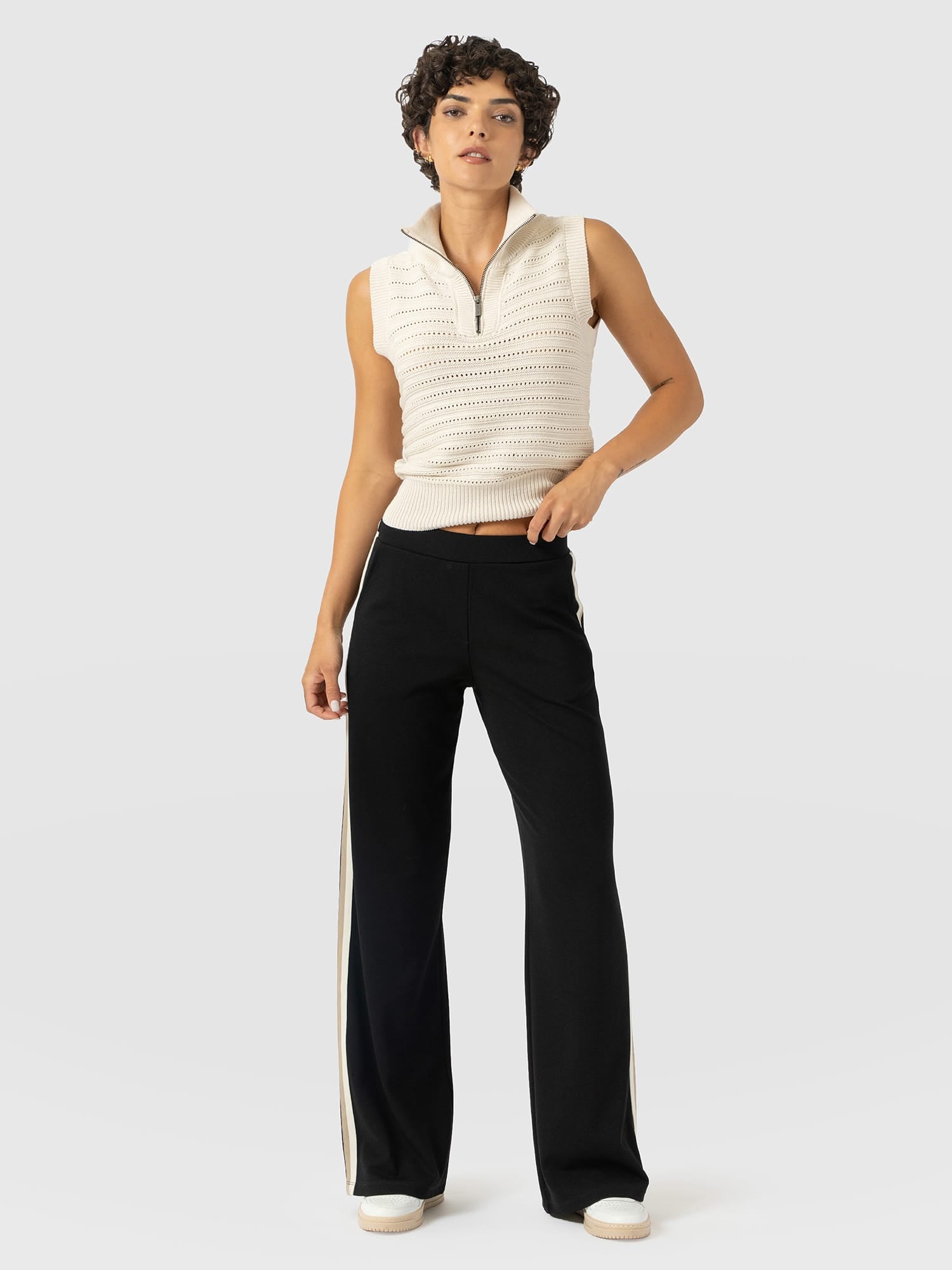 Hoxton Straight Leg Pant - Black - Cream/Beige Stripe - Women's Trousers | Saint and Sofia® EU