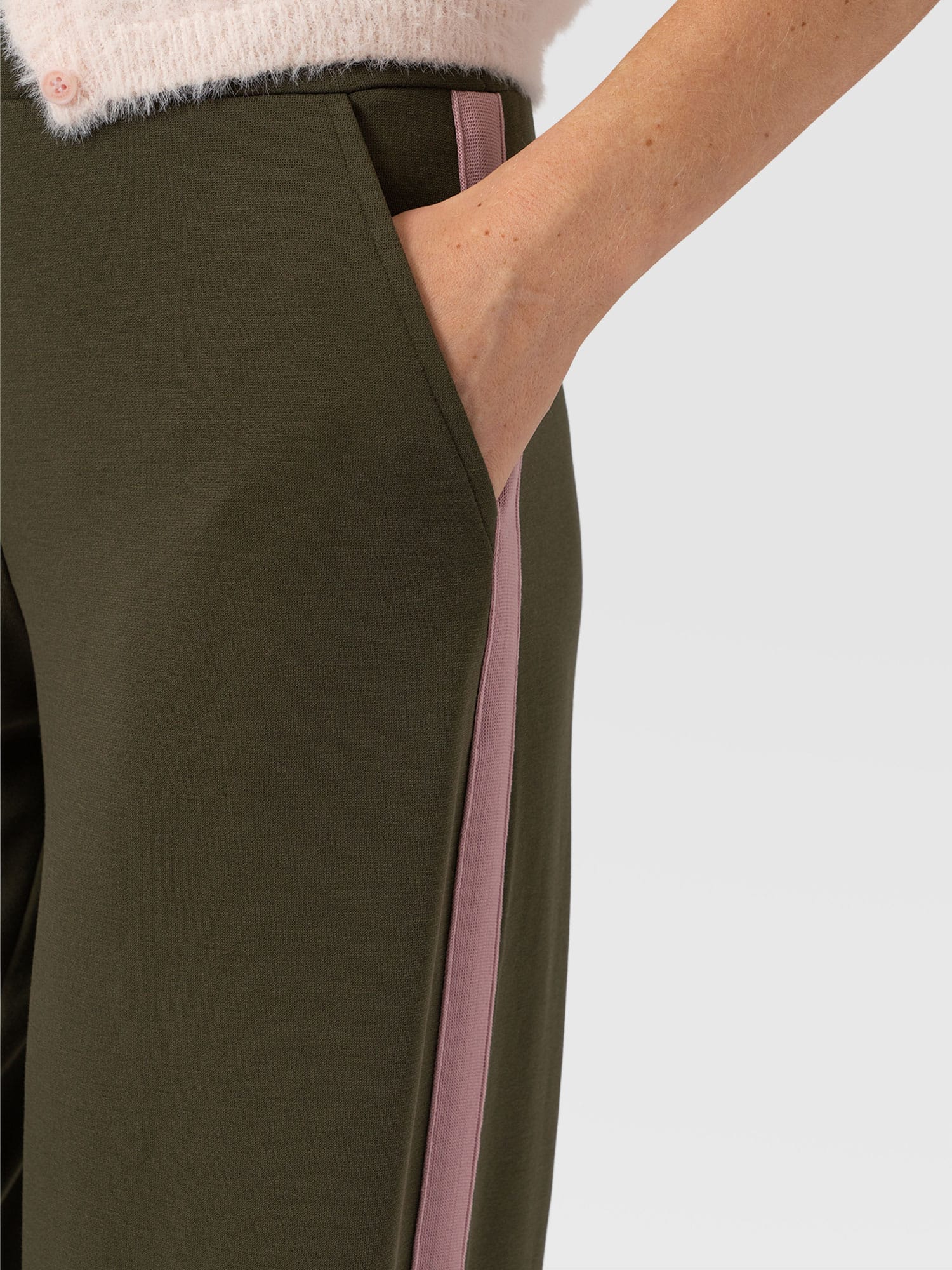 Hoxton Straight Leg Pant - Khaki - Pink Stripe - Women's Trousers | Saint and Sofia® EU